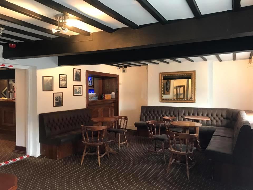 New Gurkha Inn Brecon Ngoại thất bức ảnh