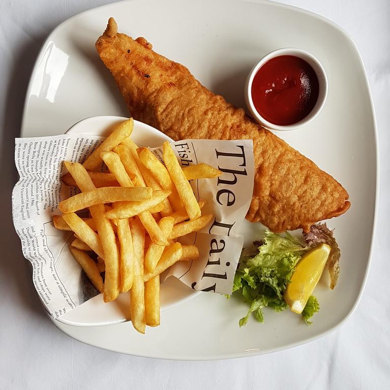 New Gurkha Inn Brecon Ngoại thất bức ảnh